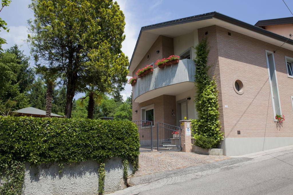 Casa Via Castelmonte Apartment Cividale del Friuli Стая снимка